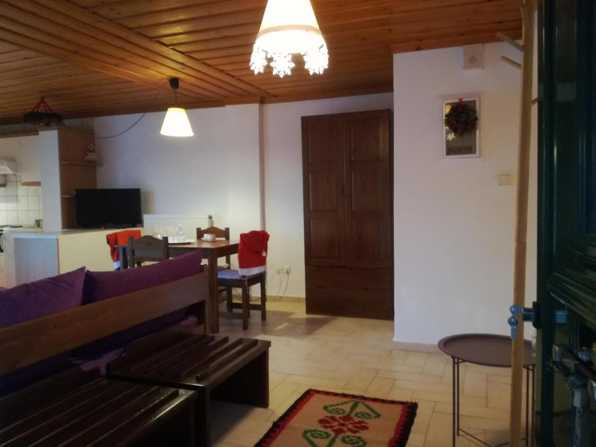 Kristis'S Homes - "Beautiful Home" In Dimitsana Bagian luar foto